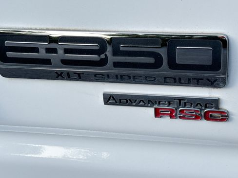 Used 2008 Ford E-350 and Econoline 350 XLT image 45