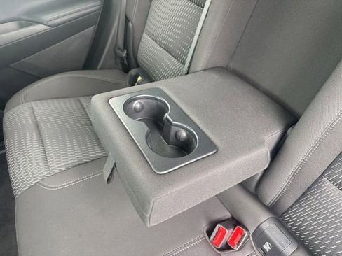 Certified 2025 Chevrolet Equinox LT AWD/4WD image 30