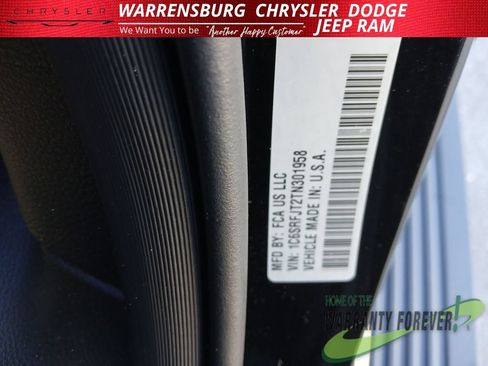 New 2026 RAM 1500 Laramie AWD/4WD image 11