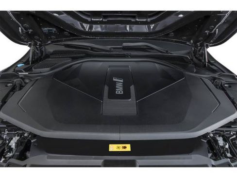 Used 2026 BMW i5 eDrive40 w/ Premium Package RWD image 14