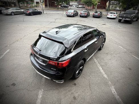 Used 2017 Acura MDX SH-AWD image 9