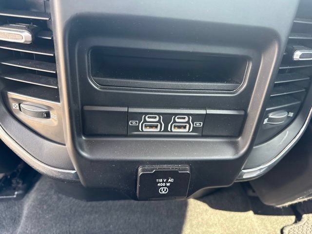 Used 2021 RAM 1500 Laramie AWD/4WD image 34