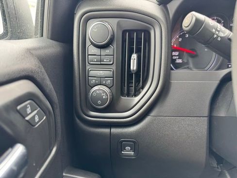Certified 2024 Chevrolet Silverado 1500 Custom AWD/4WD image 32