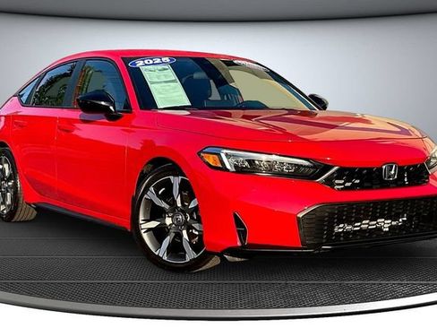 Used 2025 Honda Civic Sport image 3
