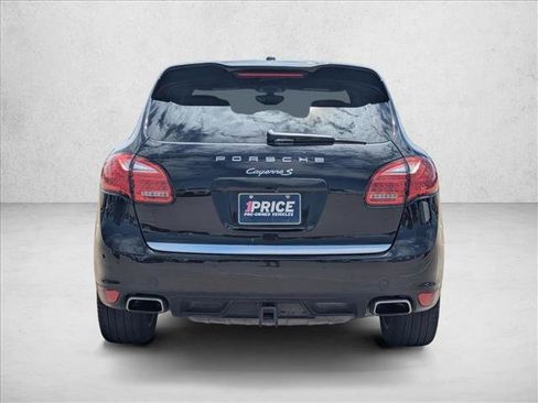 Used 2013 Porsche Cayenne S AWD/4WD image 6
