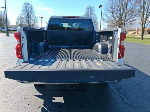 Used 2021 Chevrolet Silverado 1500 LT image 5