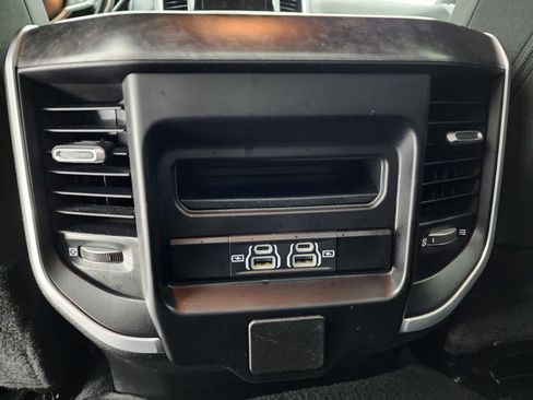 Used 2022 RAM 2500 Big Horn w/ Level C Equiment Group image 40