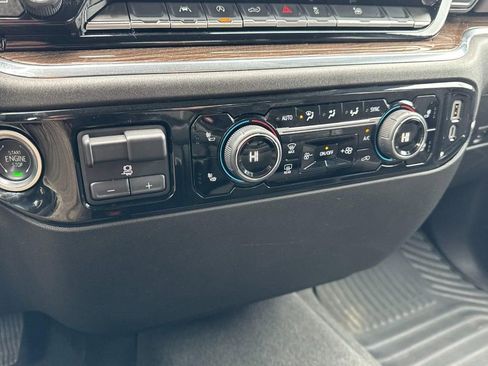 Used 2025 Chevrolet Silverado 1500 LT image 19