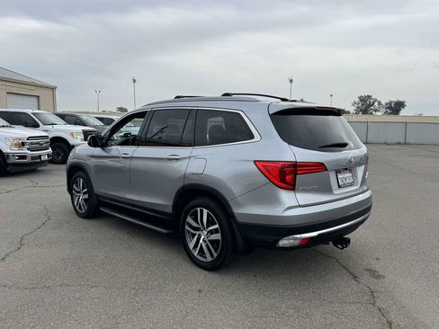 Used 2016 Honda Pilot Elite image 7