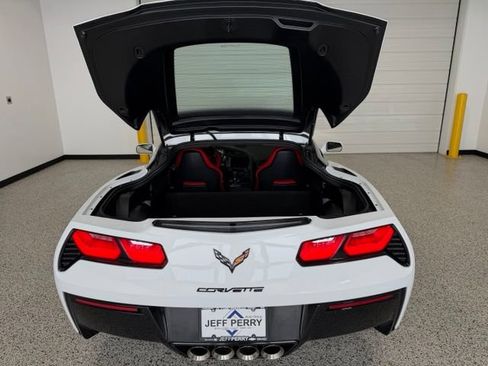 Used 2017 Chevrolet Corvette Stingray Coupe w/ Battery Protection Package RWD image 24