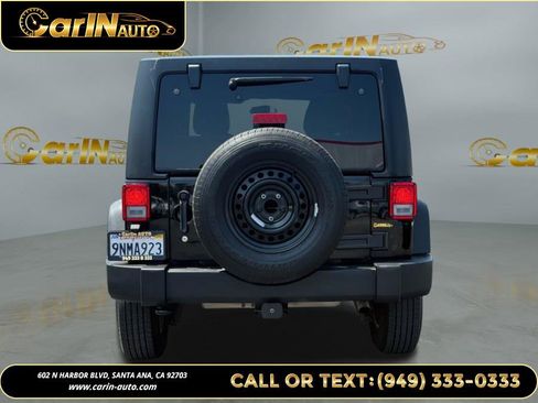 Used 2017 Jeep Wrangler Unlimited Sport w/ Quick Order Package 24S AWD/4WD image 6
