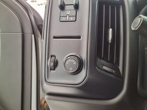 Used 2016 GMC Sierra 2500 2WD Regular Cab image 11