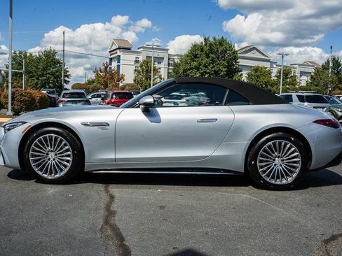 New 2026 Mercedes-Benz SL 43 AMG image 4