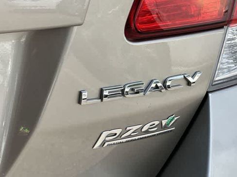 Used 2014 Subaru Legacy 2.5i Premium AWD/4WD image 22