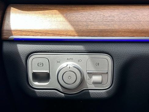 Certified 2025 Mercedes-Benz GLE 350 4MATIC image 26