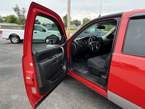 Used 2010 GMC Sierra 1500 SLE w/ Power Pack Plus AWD/4WD image 14