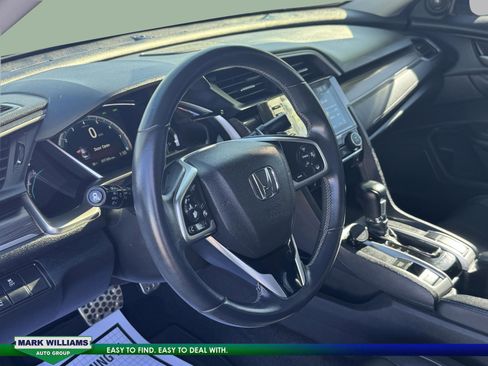 Used 2020 Honda Civic Touring image 19
