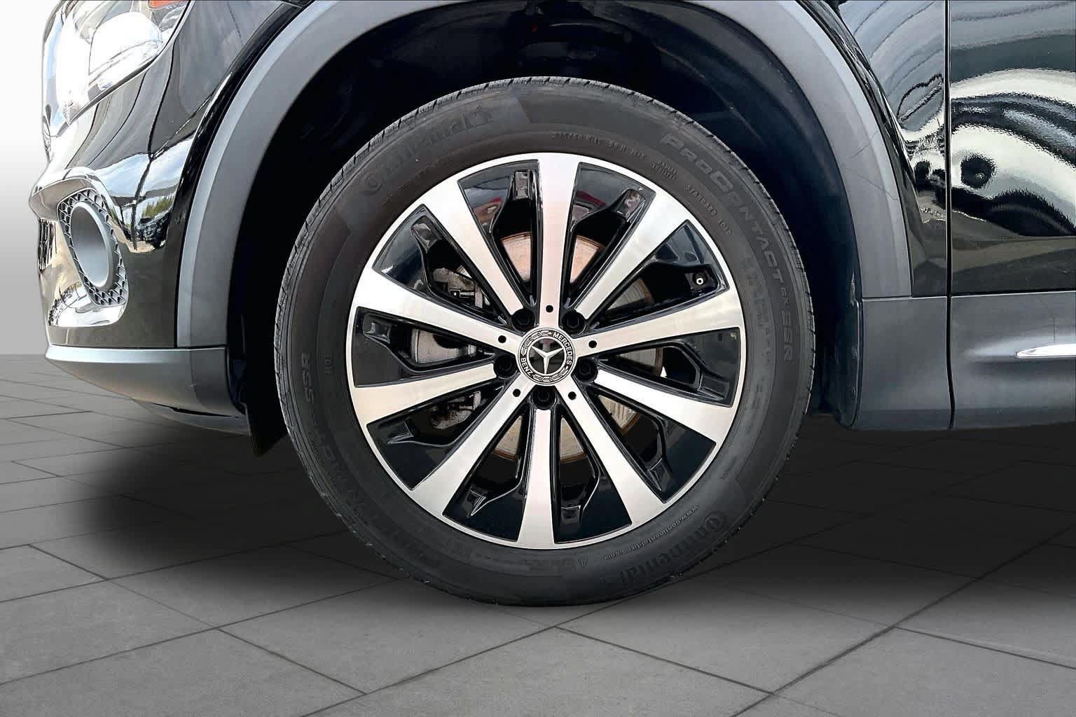 Used 2021 Mercedes-Benz GLB 250 image 11