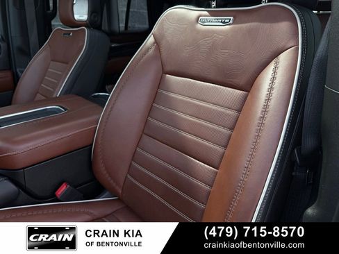 Used 2023 GMC Yukon Denali Ultimate image 22