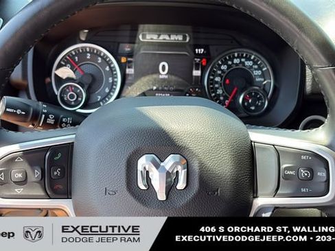 Used 2023 RAM 1500 Big Horn AWD/4WD image 10