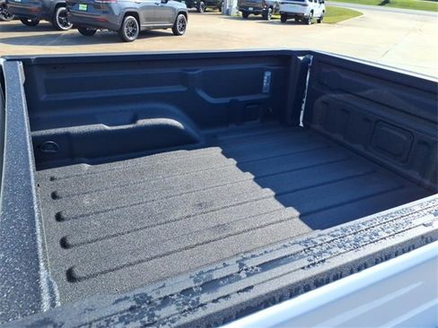 New 2025 Jeep Gladiator Rubicon image 17