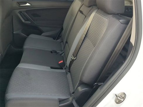 Certified 2021 Volkswagen Tiguan S image 15