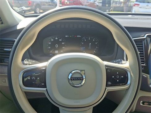Used 2022 Volvo XC90 T6 Inscription w/ Advanced Package image 19