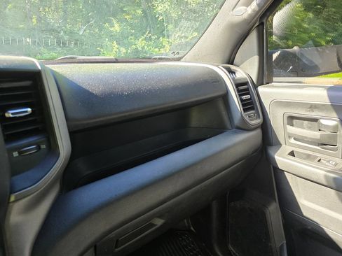 Used 2021 RAM 2500 Tradesman RWD image 21