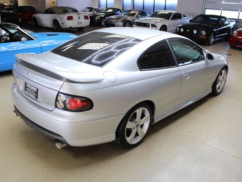 Used 2006 Pontiac GTO image 29