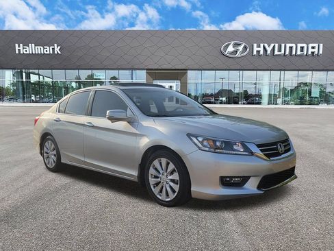 Used 2014 Honda Accord EX image 1