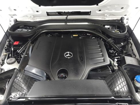 Used 2025 Mercedes-Benz G 550 image 35