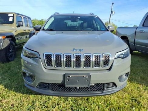 Used 2021 Jeep Cherokee Latitude Lux w/ Sun & Sound Group AWD/4WD image 13