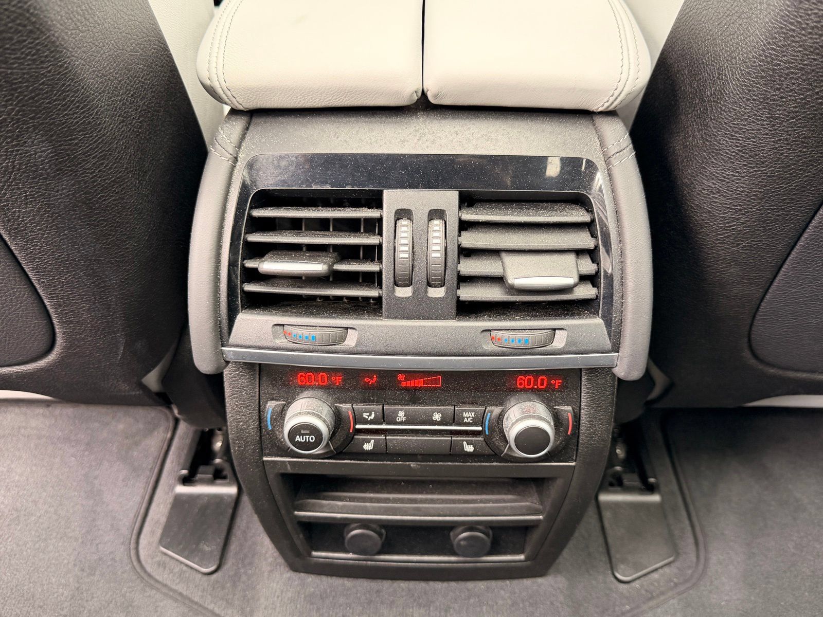 Used 2018 BMW X5 M AWD/4WD image 16
