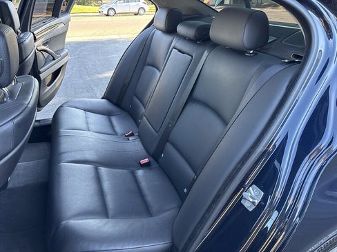 Used 2011 BMW 535i Sedan image 31