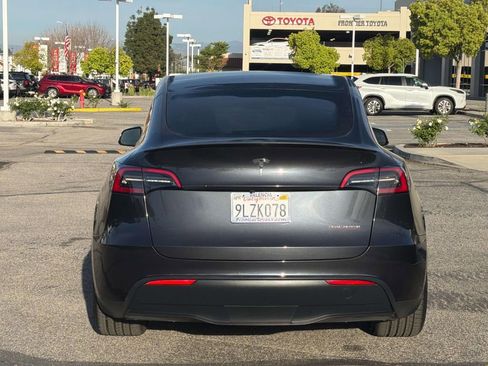 Used 2024 Tesla Model Y Performance image 4