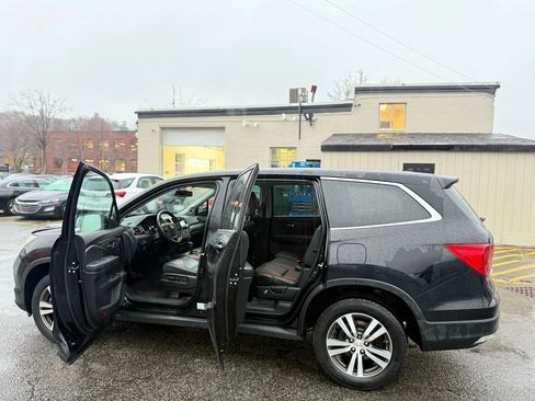 Used 2018 Honda Pilot EX-L image 10
