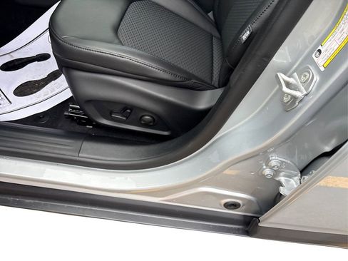 New 2026 Jeep Compass Latitude image 18