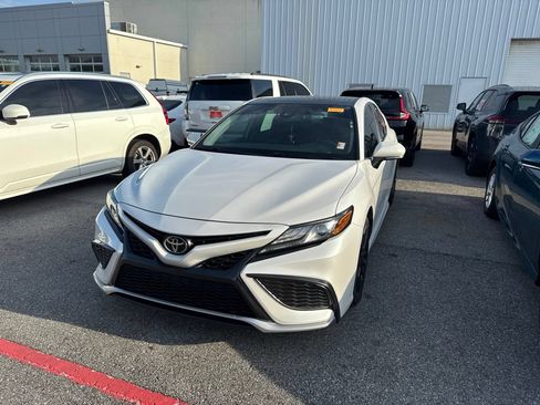 Used 2021 Toyota Camry XSE FWD image 1