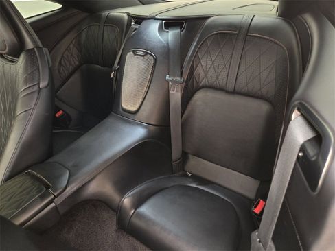 Used 2024 Aston Martin DB12 Coupe image 16