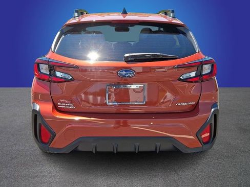 Used 2024 Subaru Crosstrek 2.0i Premium AWD/4WD image 5