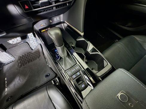 Certified 2025 Toyota Camry XSE FWD image 22