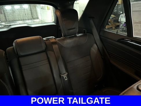 Used 2014 Mercedes-Benz ML 550 4MATIC image 13