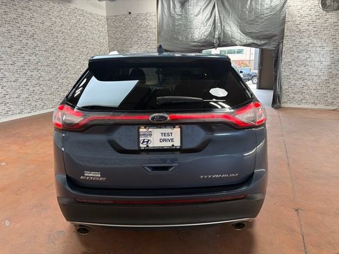 Used 2018 Ford Edge Titanium FWD image 6