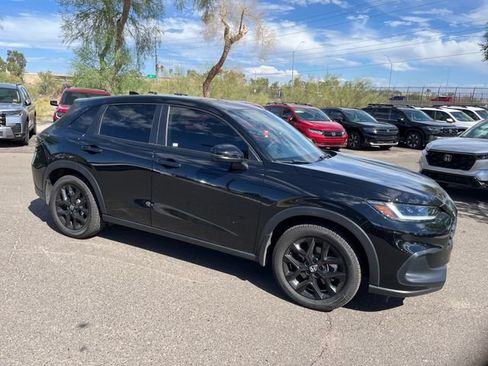 Used 2024 Honda HR-V Sport image 6