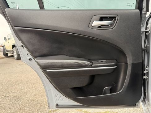 Used 2021 Dodge Charger SXT w/ Leather Interior Group image 31