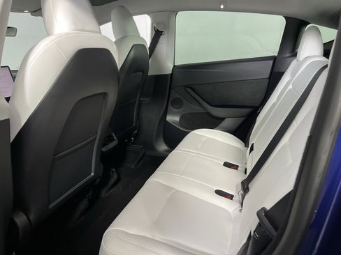 Used 2023 Tesla Model Y Long Range image 24