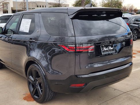 Used 2022 Land Rover Discovery HSE R-Dynamic image 11