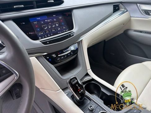 Used 2023 Cadillac XT5 Premium Luxury w/ LPO, Floor Liner Package FWD image 13