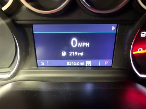 Used 2020 Chevrolet Silverado 1500 LT w/ All-Star Edition image 16