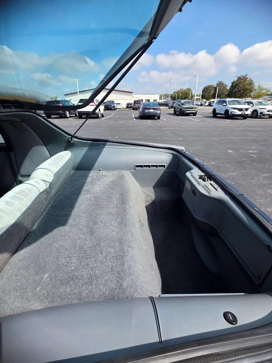 Used 1987 Pontiac Firebird Trans Am RWD image 30